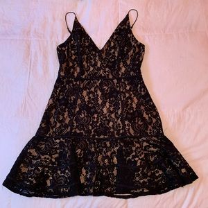 Lulus lace mini dress
